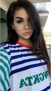 ماي صور Maggie Lindemann Girls Selfies Girls With Glasses