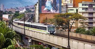 El desarrollo de esta nueva aplicación oficial del metro de medellín es un complemento del centro de información al ciudadano (cic), estrategia que se ha consolidado como el eje comunicativo de la. Esto Opinan Seis Gerentes De Trenes Del Mundo Del Metro De Medellin