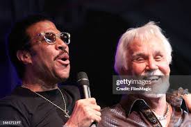 Ben Folds, Darren Jessee and Robert Sledge of Ben Folds Five performs...  News Photo