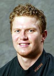 Player photos for the 2000-01 Brandon Wheat Kings at hockeydb.com