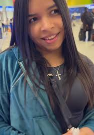 Despedida de la tía con humor y tristeza