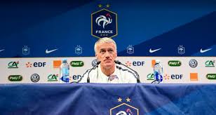 Et l'on se plaît ce mardi matin à parler pronostic sur la liste des 26 joueurs dévoilée ce soir par didier deschamps. Equipe De France La Liste Des Bleus Sur Quelle Chaine A Quelle Heure