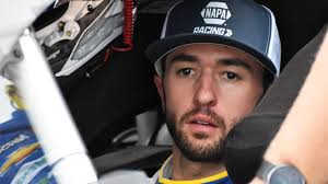 Chase Elliott secures pole for Cook Out Clash