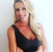 Melissa Ansley's Instagram, Twitter & Facebook