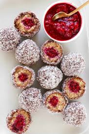 Ingredients · 1 cup/ 150g almond meal · 1/2 cup vanilla protein powder* · 1/3 cup desiccated coconut · 3 tablespoons/ 60g honey or maple syrup · 12 . Healthy Lamington Bliss Balls Goodness Avenue