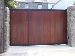 Llll➤ jual pagar rumah minimalis, pintu gerbang kayu, pintu garasa, pintu dorong, pintu kayu bengkirai, kayu ulin di denpasar bali. Pintu Gerbang Kayu Klasik Pagar Rumah