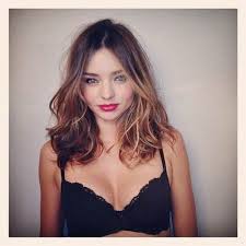 Miranda Kerr Medium Hair Miranda Kerr Hair Medium Hair Styles Hair