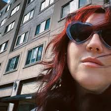 Karen Early (karenearly@)