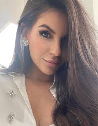 Roma, in città una bellezza mozzafiato: chi è Rocio Galindo, la moglie di  Angeliño