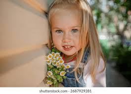 Smiling Daisies: Over 38,266 Royalty-Free Licensable Stock Photos