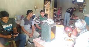 Warung 3s Kabupaten Way Kanan Lampung L300 Hantam Sebuah Warung Di Way Kanan Mediasembilan Co Id Kabupaten Way Kanan Aksara Lampung