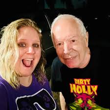 With Amy Epperley, bassist extraordinaire for many bands! @platinumviking  @hollyandtheband @vicesofvanity