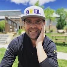 Eric Jantz's Instagram, Twitter & Facebook