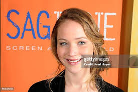 708 Jennifer Hayes Stock Photos, High-Res Pictures, and Images