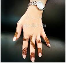 Pin By Aks On Fashion Mehndi Designs For Fingers Latest Finger Mehndi Designs Finger Henna Designs