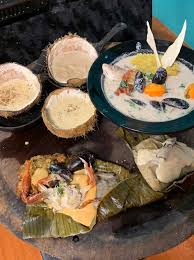 Hudut is a traditional garifuna food in belize. Video Cooking Garifuna Food With Chef Sean Kuylen Ambergris Caye Belize Message Board