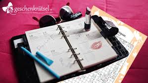 Außerdem braucht ihr ein geodreieck. Geschenk Ratsel Und Geschenk Sudoku Das Personliche Kreuzwortratsel Und Sudoku