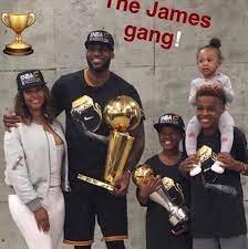 Who is lebron james' wife? Lebron James Basketball Player Height Weight Age Girlfriends Family Biography Facts More Starsunfolded