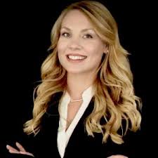 Whitney Everett's Instagram, Twitter & Facebook