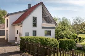 Dies muss für den angehenden hausbesitzer keine ferne utopie mehr sein, sondern ist bereits seit einigen jahren. Ihr Effizienzhaus Kfw 55 Kfw 40 Und Kfw 40 Plus Eyrich Halbig Holzbau Gmbh