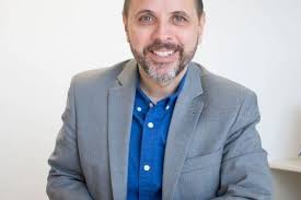 Roberto Figueiredo lança Manual do Direito Civil