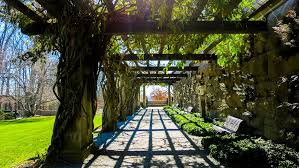 The inn on biltmore estate. Hotels Near Biltmore House The Omni Grove Park Inn