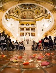 How To Have A Ridiculously Cheap But Beautiful Wedding Ceremony At The Capitol Beautiful Weddings Pa Wedding Venues Wedding Vow Renewal Ceremony