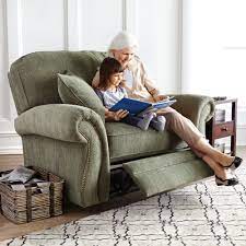 Broyhill Bradbury Snuggler Recliner Chair This Is A Beautiful Piece Of Furniture Perfect For Your Fam Furniture Family Room Makeover Family Room Furniture