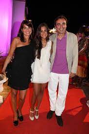 As mais recentes noticias sobre rita salema na move. Rita Salema E Almeno Goncalves Mantem Excelente Relacao