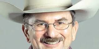 Hoffman: Plainview native claims divisional team roping title