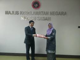 Program imunisasi covid19 kebangsaan fasa ke dua bagi golongan 60 tahun ke atas, oku gempa bumi lemah bermagnitud 2.8 pada skala richter telah berlaku di ranau, sabah pada pukul 11:10 malam, 18 april 2021. Kunjungan Hormat Majlis Keselamatan Negara Negeri Sabah Facebook