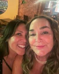 Julia Bone's Instagram, Twitter & Facebook