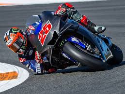 Sebelum balapan di australia, vinales berkomentar sesuatu tentang dirinya yang ingin lebih dari artikel ini telah tayang di bolasport.com berjudul: Maverick Yamaha M1 Elbow Down Racing Bikes Racing Motorcycles Sport Bikes