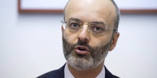 Il magistrato di San Cosmo Albanese Francesco Minisci insignito del "Premio  Arberia"