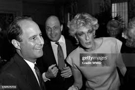 116 Mr Donald Buckley Stock Photos, High-Res Pictures, and Images