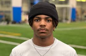 Deuce Allaway, Bishop McNamara