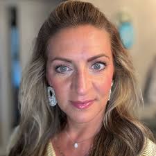 Julie Preece (@julie_preece)