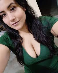 Alguien con quien platicar Tengo 37 años, separada. 😁