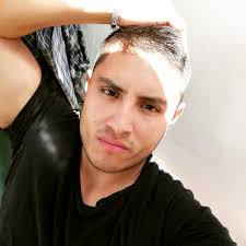 HablemosDeVolcanes 🇲🇽🌋 Un volcán es una abertura en la corteza  terrestre, por la que puede emerger el magma o lava, junto a gases, cenizas  y otros materiales provenientes de las profundidades de