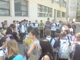 Maybe you would like to learn more about one of these? Liceul Teoretic Dimitrie Bolintineanu Bucuresti 27 Mai 2010 SÄ CÄlcÄm Pe IarbÄ