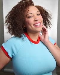 SHE (@sheena_renell) • Instagram photos and videos