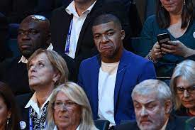 Kpmg football benchmark ekibinin araştırmasına göre, euro 2020'deki en değerli 10 oyuncunun tahmini bonservis bedellerinin toplamı, 1 milyar 189 milyon avro olarak hesaplandı. Kylian Mbappe S Father Snaps Back At Criticism Of His Son Some People Should Do More Thinking Through Get French Football News