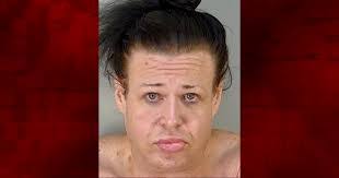 Amber Leake's Instagram, Twitter & Facebook