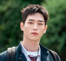 Korean actresses with most designer outfits in k-dramas