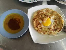 Usually eaten with dhal, fish roti canai is very much loved by malaysians from all walks of life. Buhari S Baling Roti Canai Tampal Telur Goyang Don T Facebook