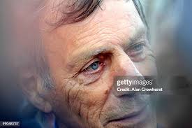 2,704 Alan Henry Stock Photos, High-Res Pictures, and Images