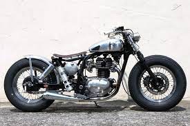 250tr カスタムバイク 250ティーアールのコンプリート車両をご紹介 ストリートカスタムのご相談は イージーライダース バイク 250 カスタムバイク 250tr カスタム