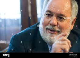 Arias antonio hi-res stock photography and images