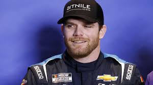 Daytona sets its field for the 500 with two very different qualifiers