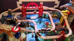 It's a busy, busy world in the kidkraft metropolis train table set. Kidkraft Metropolis Train Table Set Toy Review Youtube